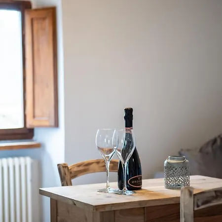 Selene - In Parulia Farm stay Arezzo